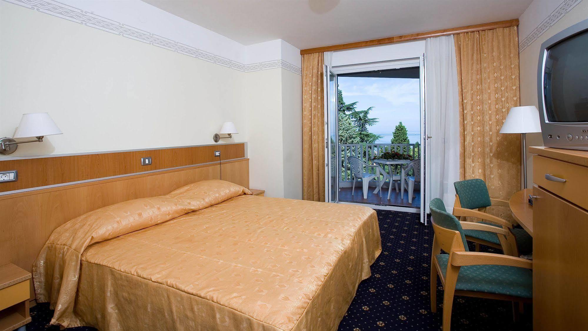 Dependences - San Simon Resort Izola Dış mekan fotoğraf